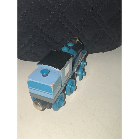 Thomas & Friends Wooden Railway Ferdinand Train Engine NO TENDER PREOWNED - Picture 5 of 10